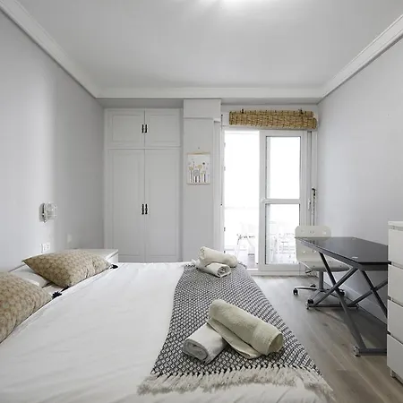 Precioso Piso Centrico Con Aparcamiento Gratuito Appartement San Sebastian Buitenkant foto