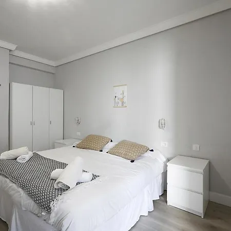 Precioso Piso Centrico Con Aparcamiento Gratuito Appartement San Sebastian Buitenkant foto