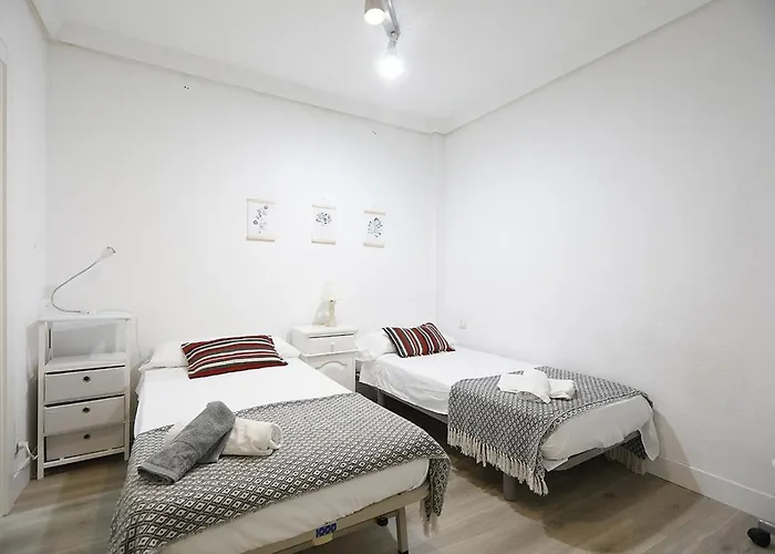 Precioso Piso Centrico Con Aparcamiento Gratuito